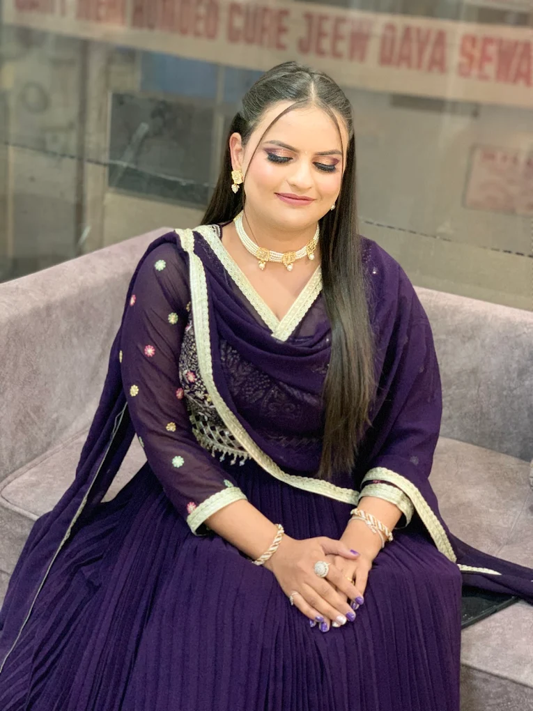 Aazam Husain Salon 'N' Academy — photo 3
