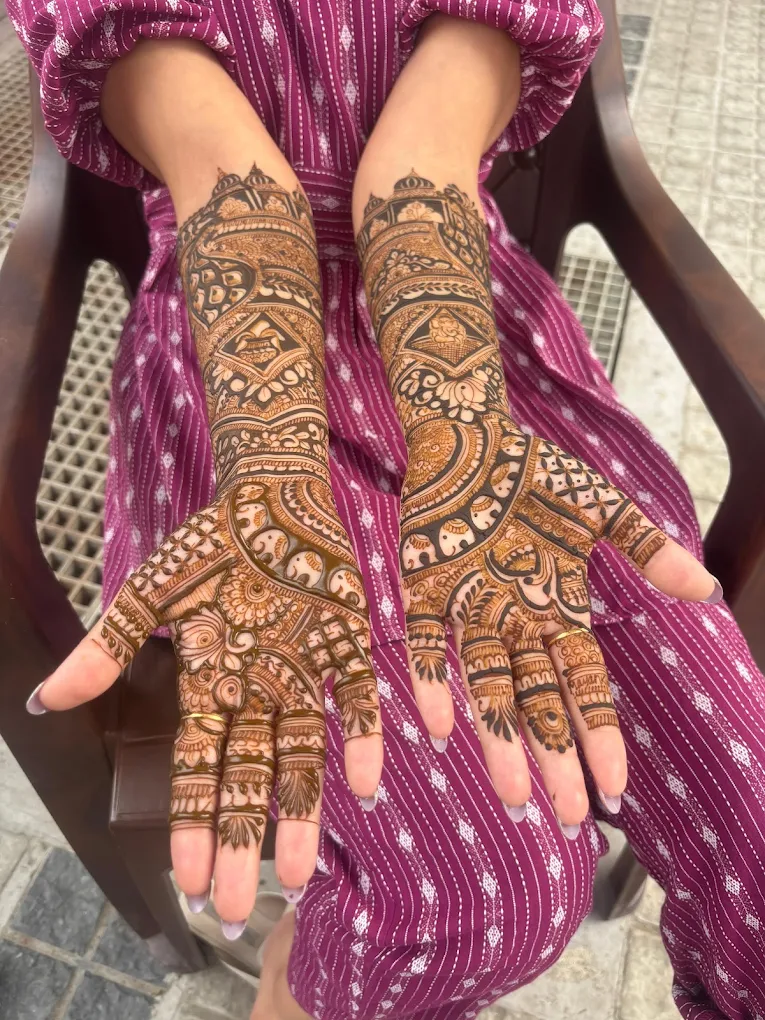 Ravi mehandi art — photo 2
