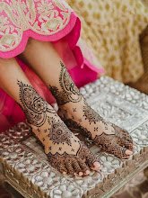 Henna artist by Alima Ramsheena — photo 4