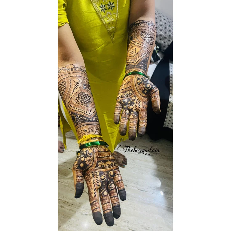 The Brown Stain (Mehendi artist)