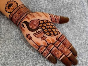 R.K. Mehandi Point — photo 1