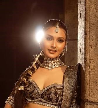 Esha Sharma Makeup Studio — photo 4