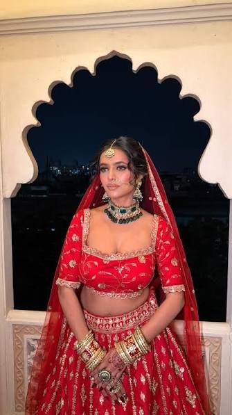 Esha Sharma Makeup Studio — photo 2