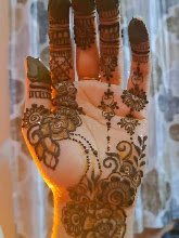 The mehndi glow by tannu