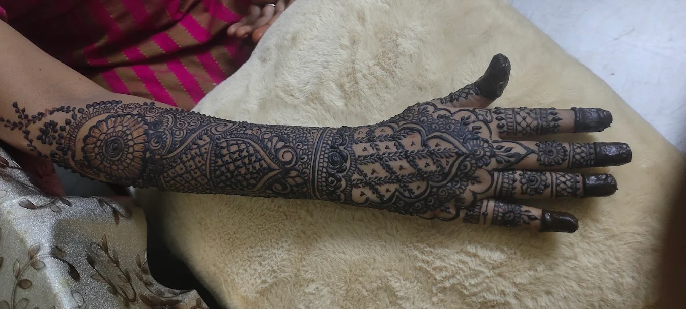 Mehndi Design MGH — photo 1