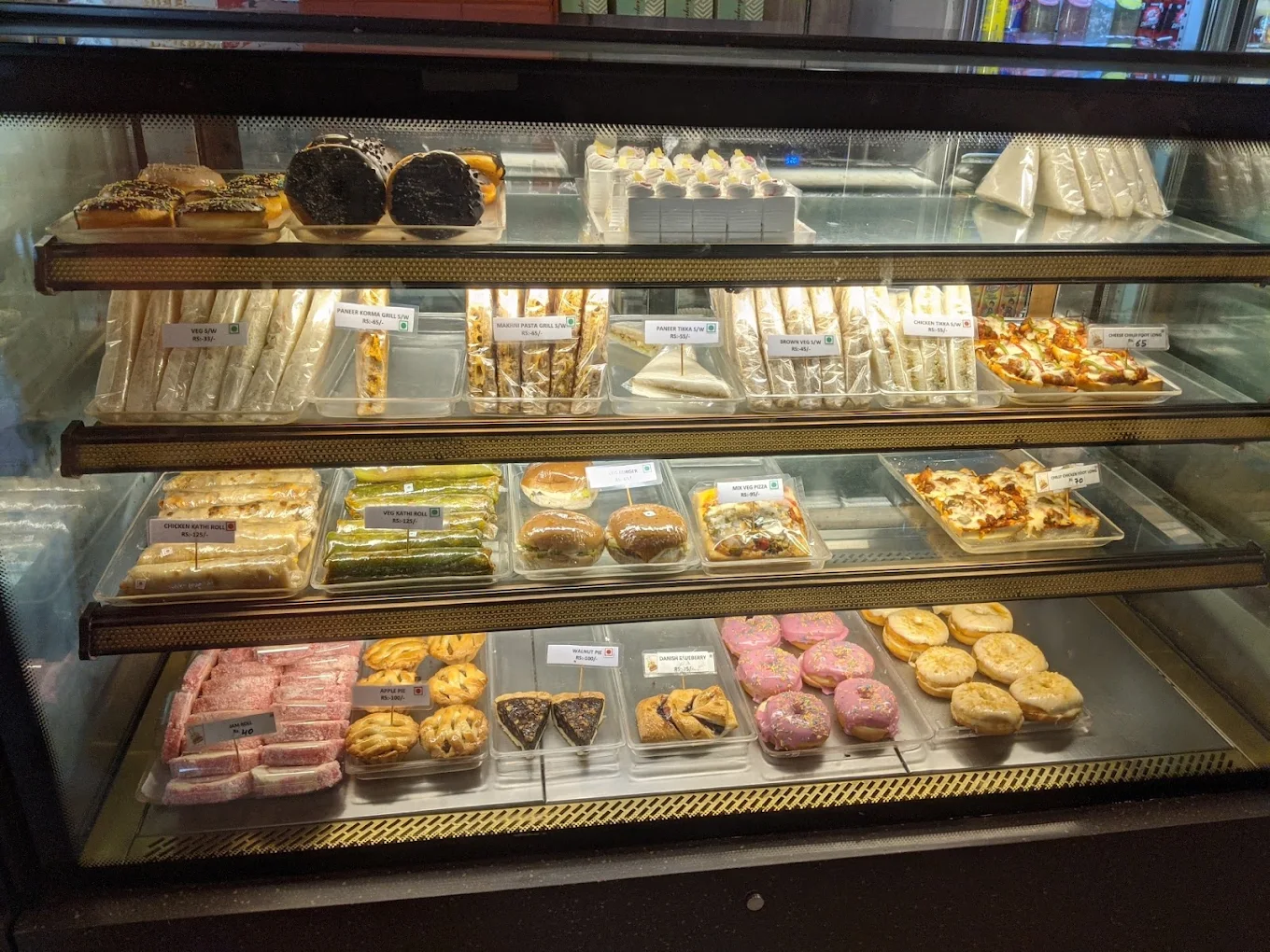 Parkash Bakery — photo 3
