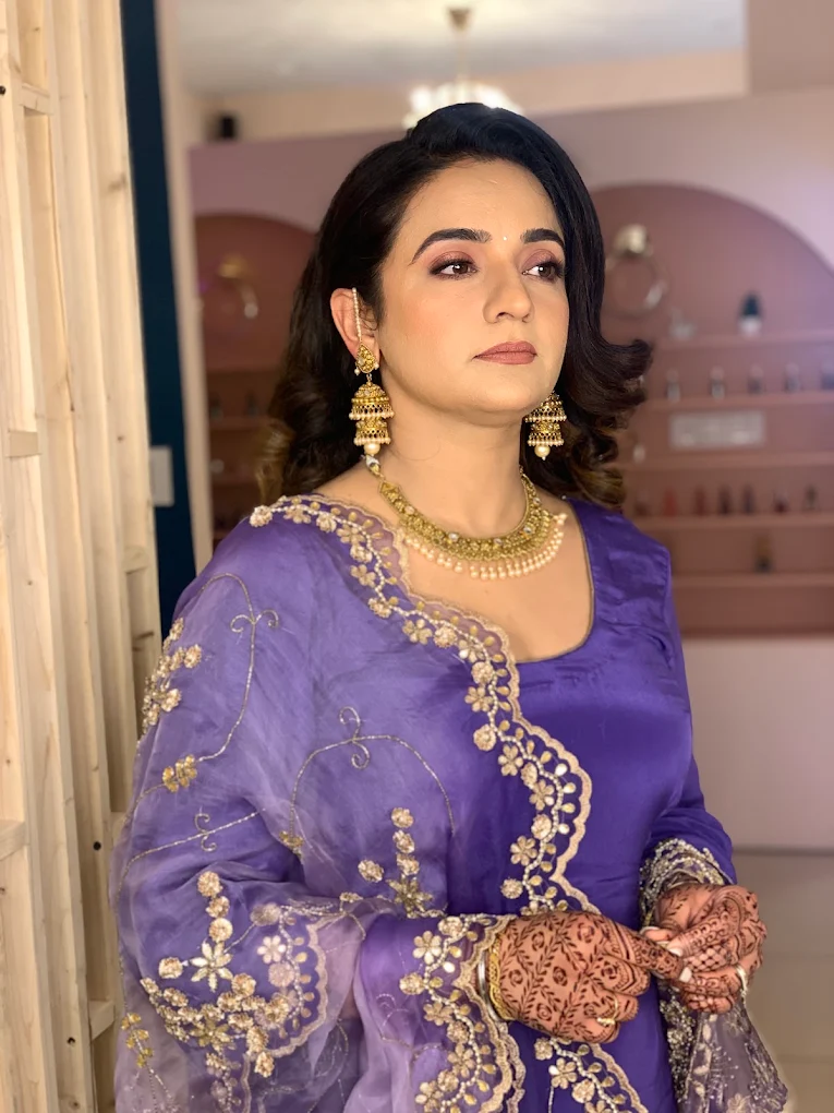 Preet Khinda Bridal Studio — photo 4