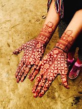 Golu mehandi artist